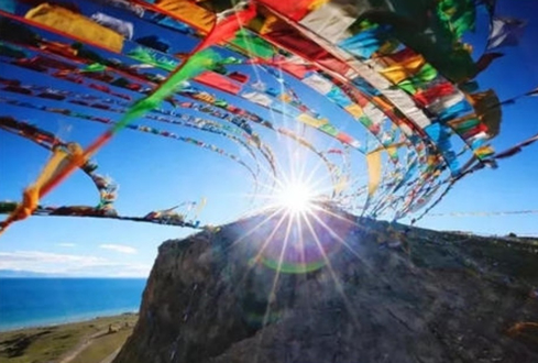 疫情困境下的中國(guó)旅游業(yè)如何突圍？