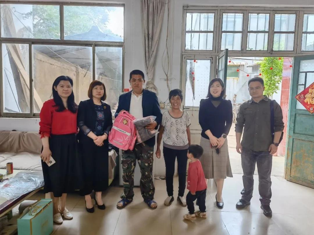 黨史學(xué)習教育| “助力‘微心愿 ’實現(xiàn)大夢想”黨員志愿服務(wù)