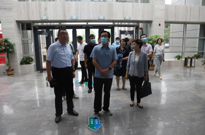 市委常委、宣傳部部長任慶虎調研微山湖旅游區(qū)創(chuàng)建5A級旅游景區(qū)工作